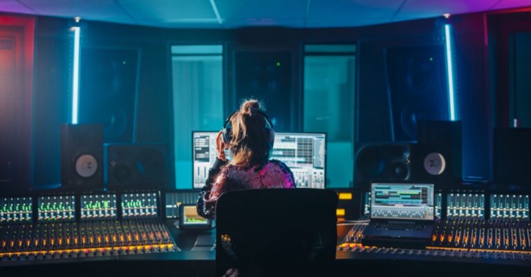 WHAT IS DAW?