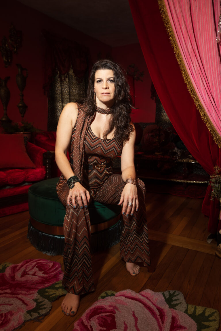JEN KEARNEY: NEW SINGLE ‘LONG DIVISION’