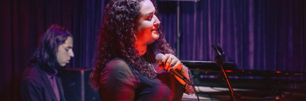 Lara Ziff @ Piano Lounge (Covent Garden)