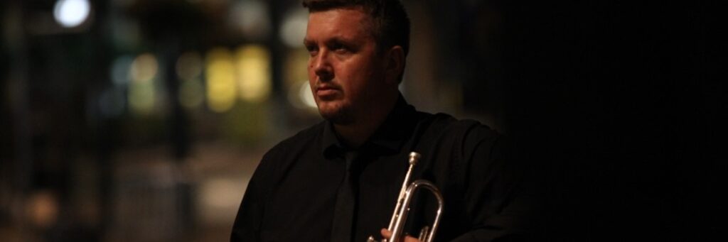 One soloist shown