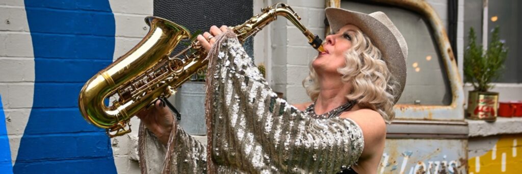 One soloist shown