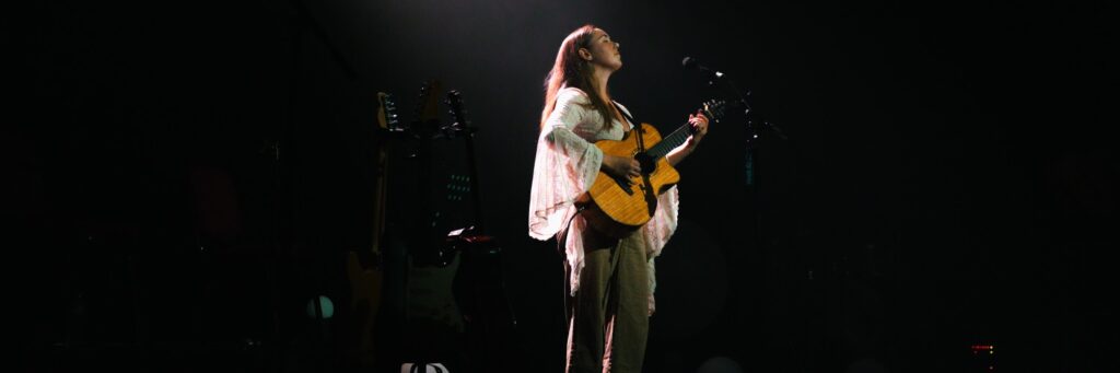 One soloist shown