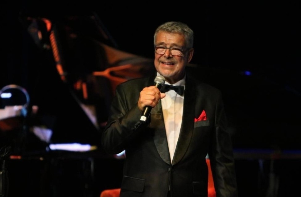 THE CHRIS DEAN QUINTET: BRAZILIERA - JAZZ MEETS SAMBA!