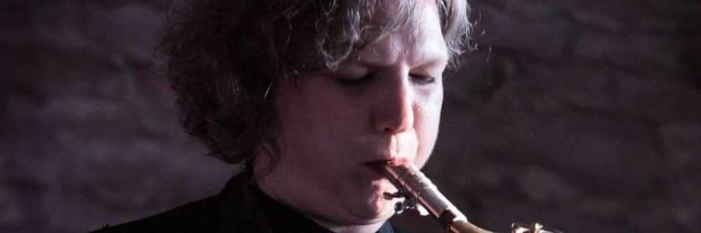 One soloist shown