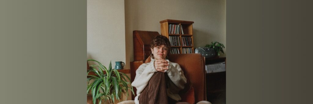 Downstairs Living Room: Evelyn Axton @ VORTEX